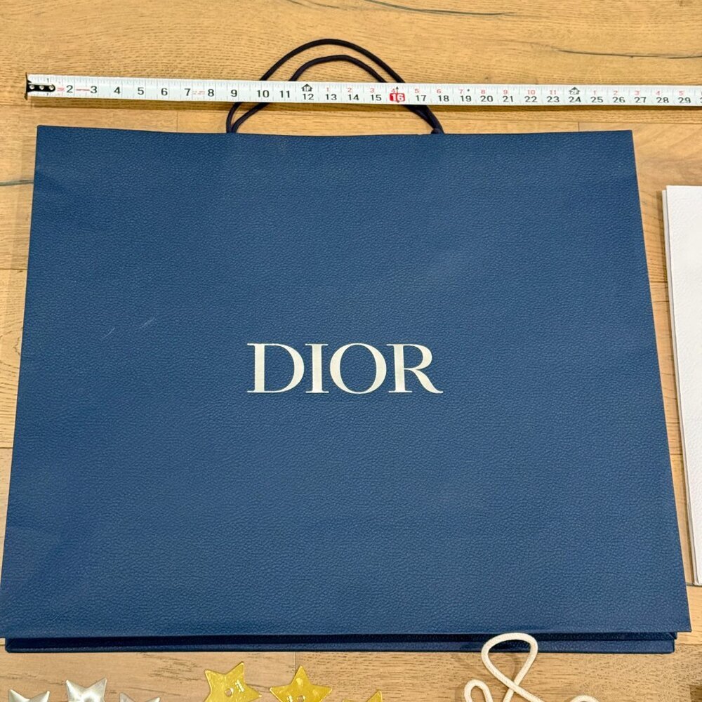 Dior Shopping Bag - Picture 2 of 8